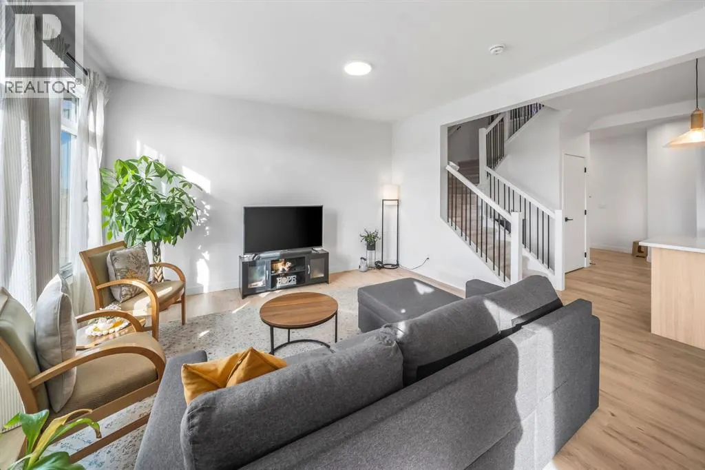 288 Sora Terrace SE