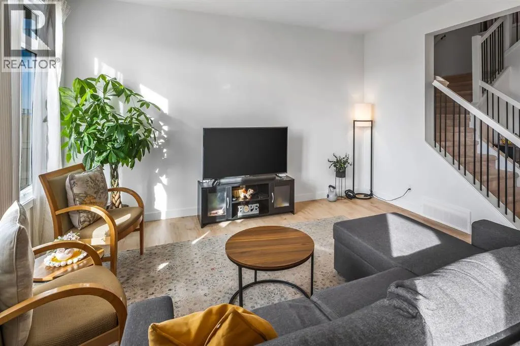 288 Sora Terrace SE