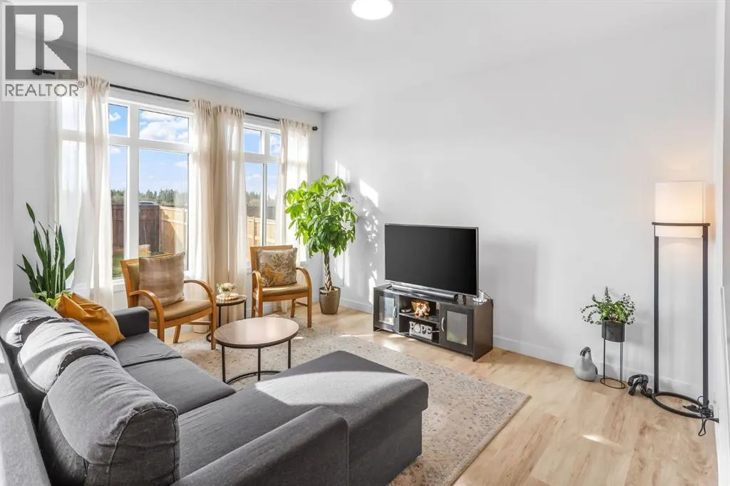 288 Sora Terrace SE