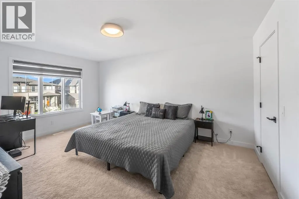 288 Sora Terrace SE