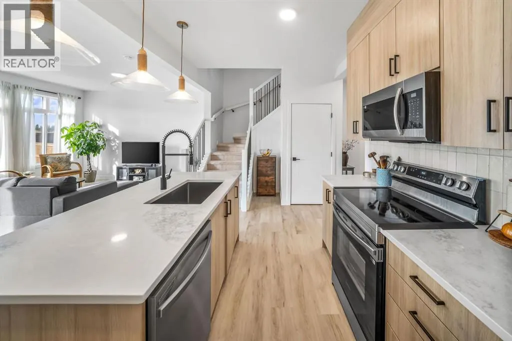 288 Sora Terrace SE