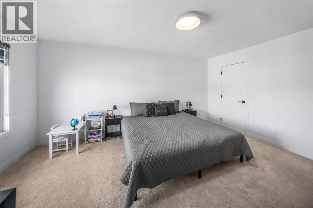 288 Sora Terrace SE
