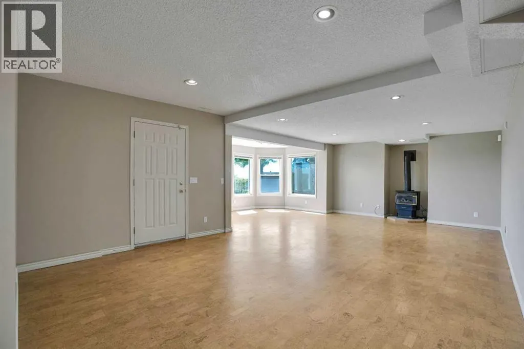88 Edelweiss Drive NW