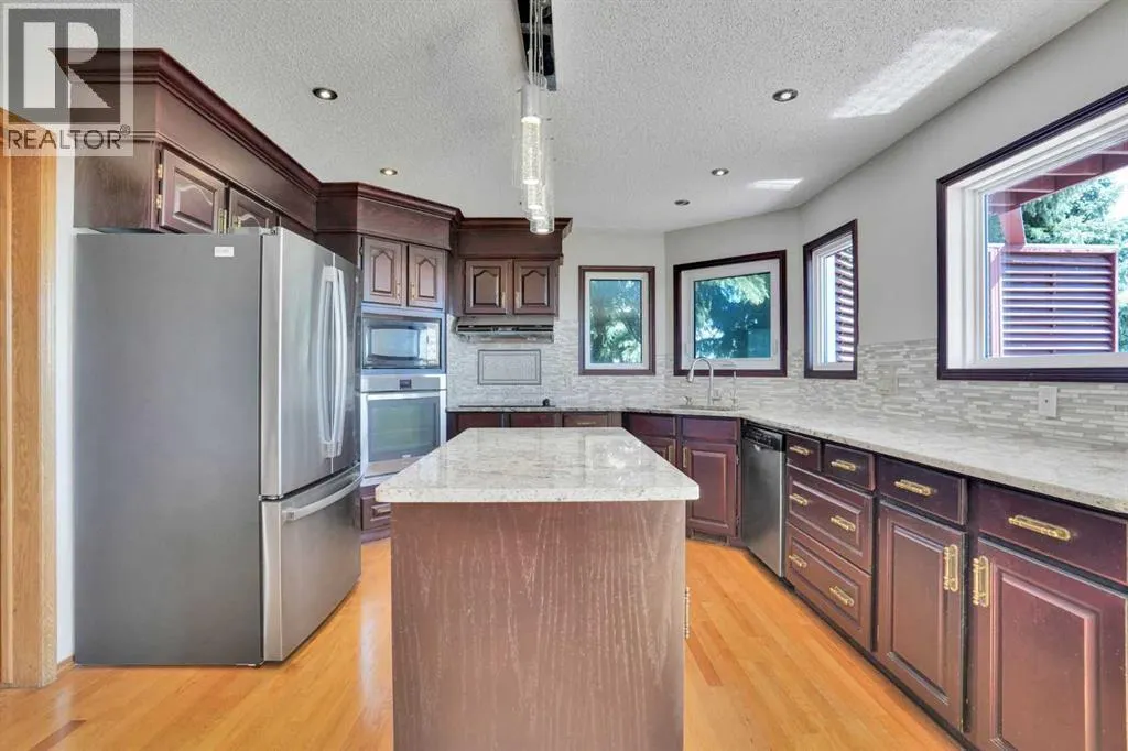 88 Edelweiss Drive NW