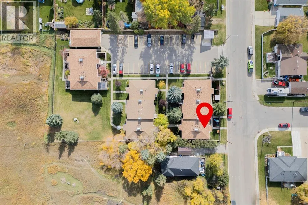 1, 29 Poplar Avenue