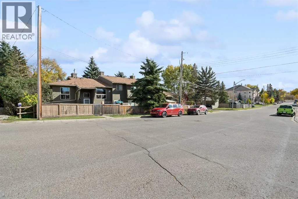 1, 29 Poplar Avenue