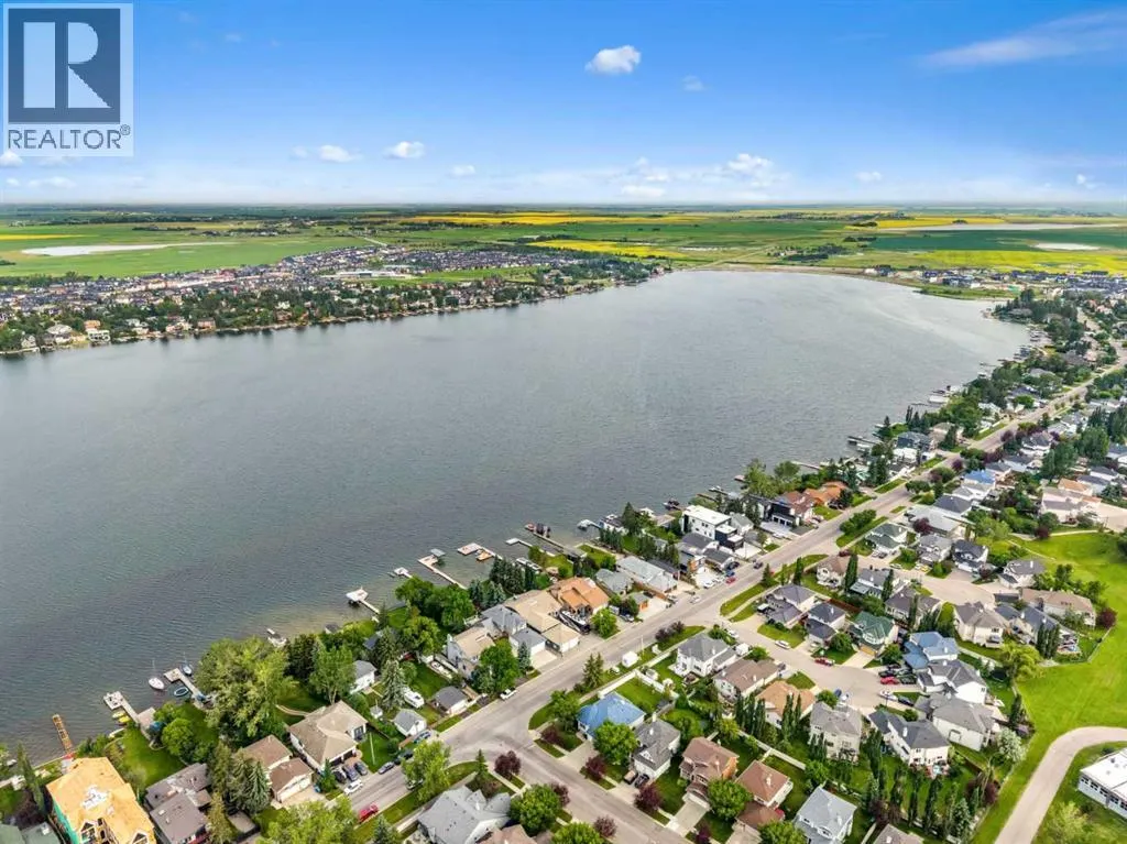 163 West Lakeview Passage