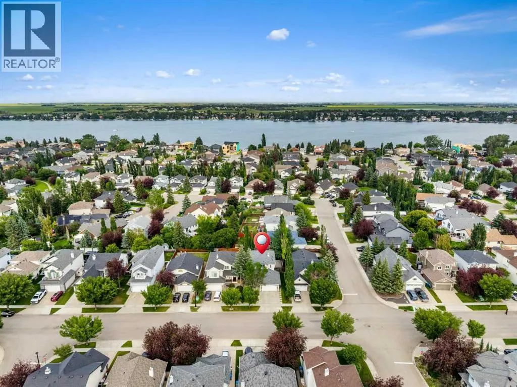 163 West Lakeview Passage