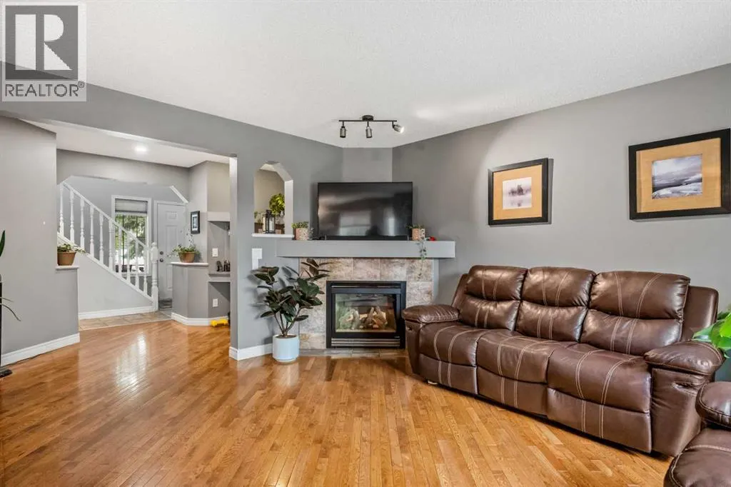 163 West Lakeview Passage