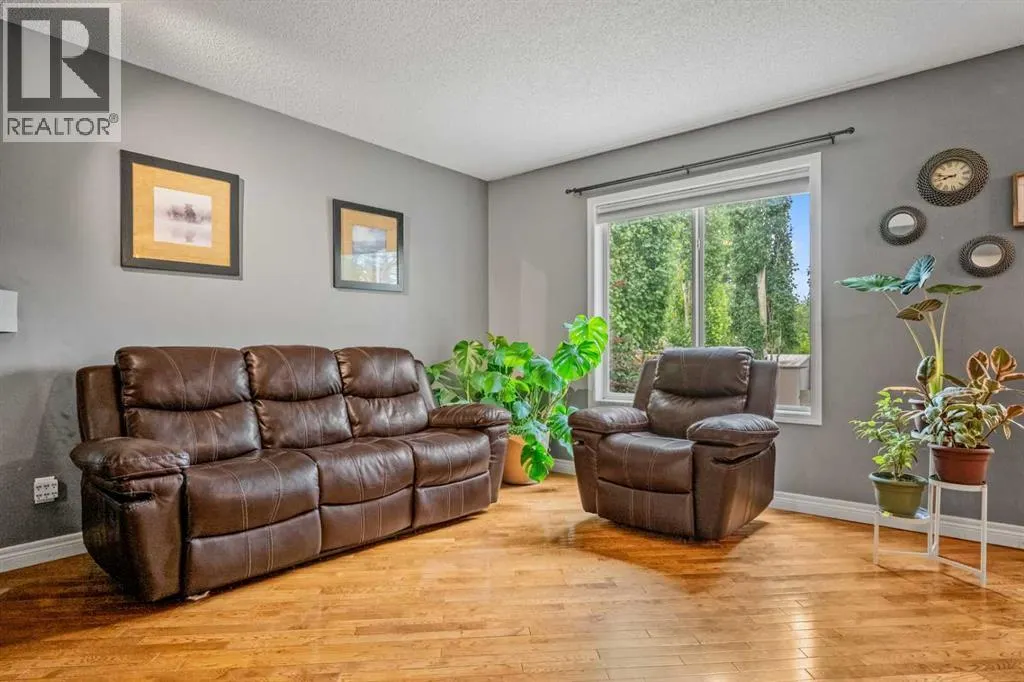 163 West Lakeview Passage