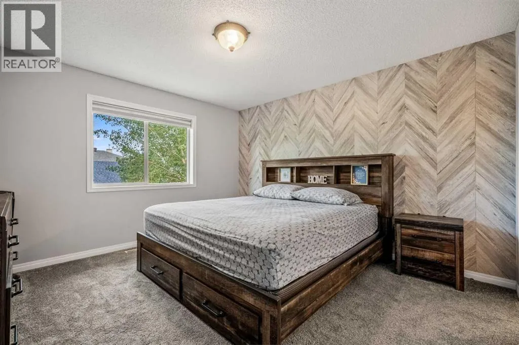 163 West Lakeview Passage