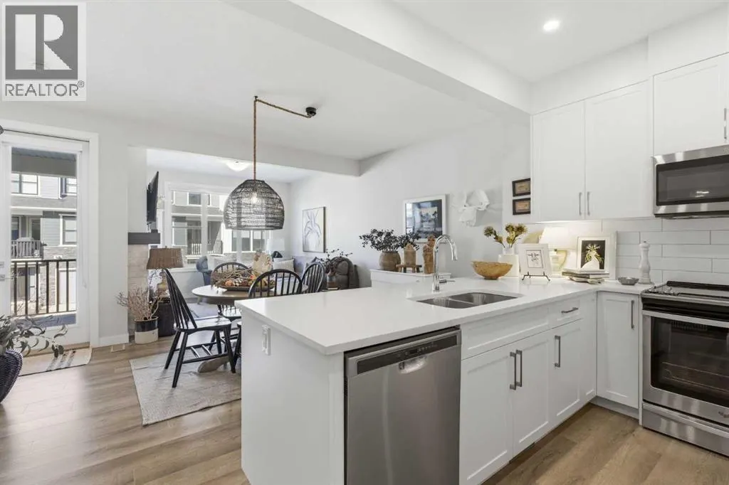 307 Crestridge Common SW