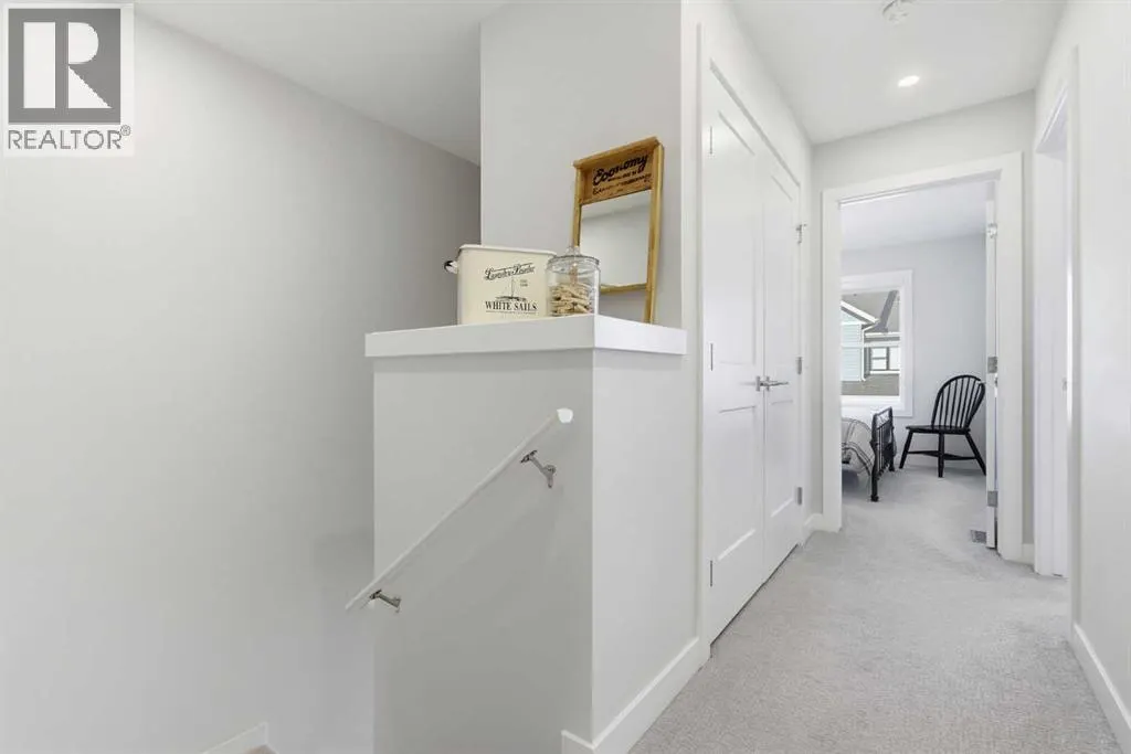 307 Crestridge Common SW