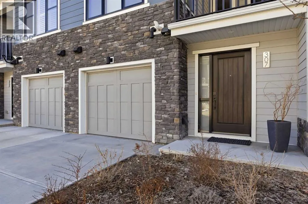 307 Crestridge Common SW