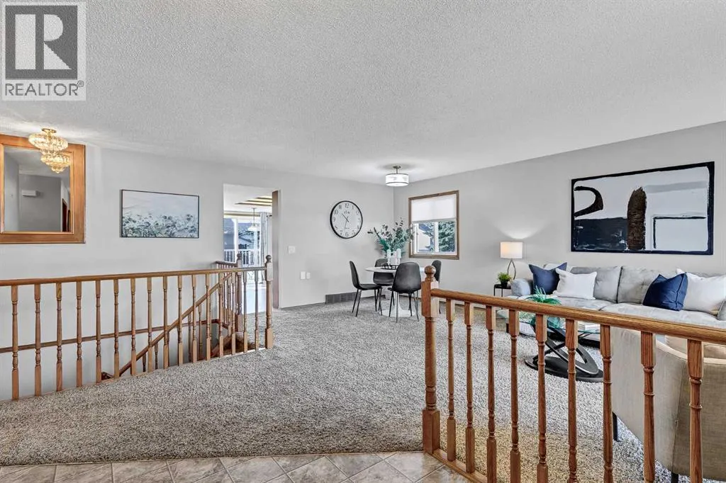 39 Woodside Close NW