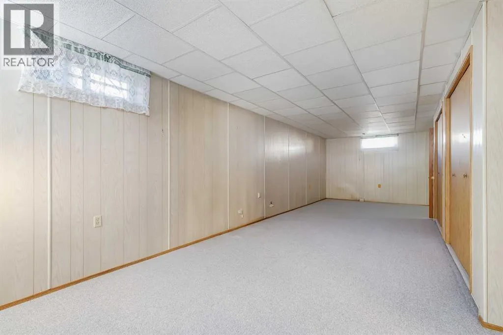 39 Woodside Close NW