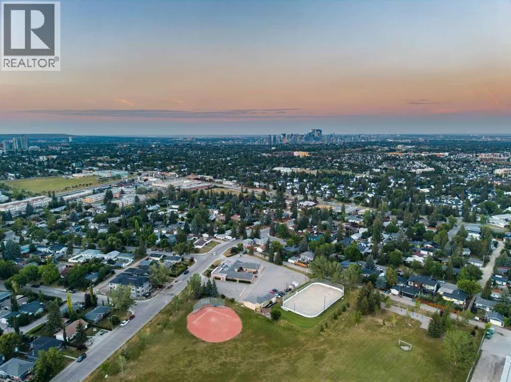 20 Gainsborough Drive SW