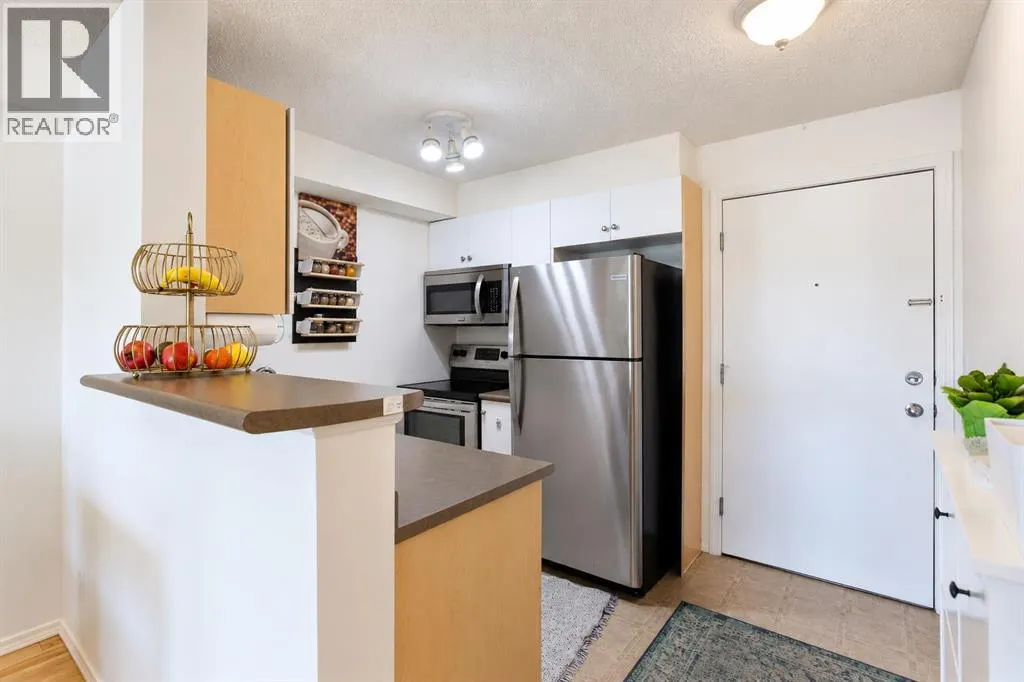 1309, 2395 Eversyde Avenue SW