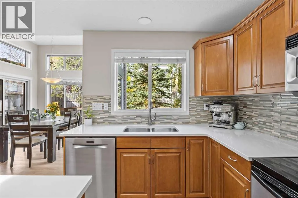 7 Springbank Mews SW