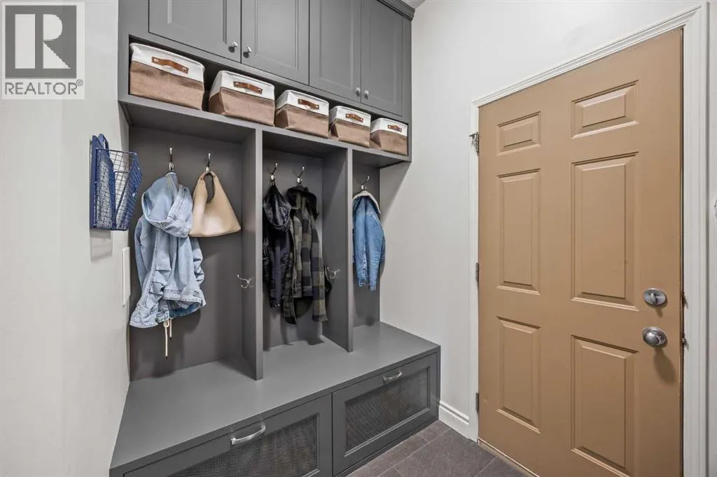 7 Springbank Mews SW