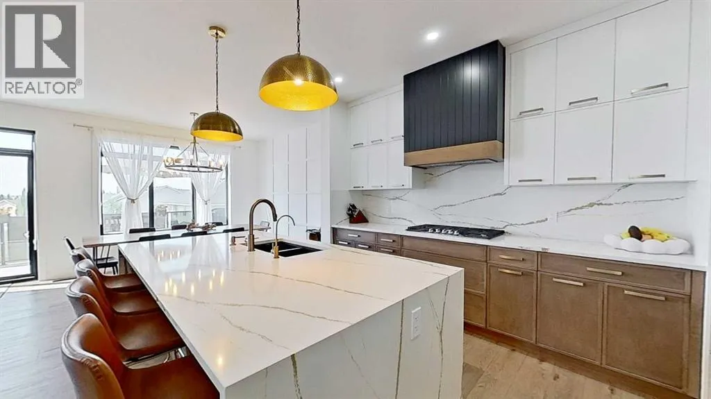 3 Highwood Drive