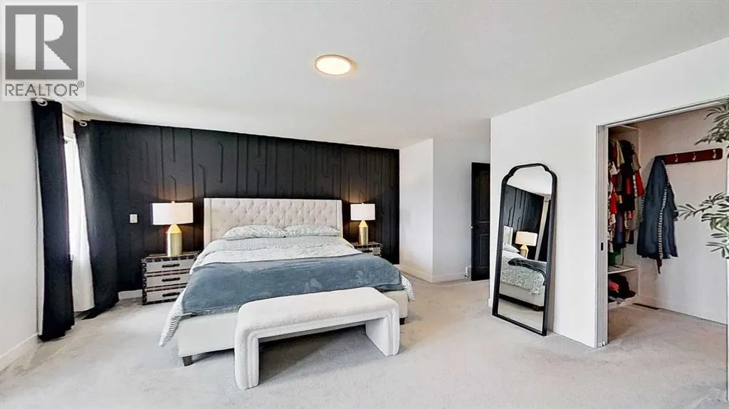 3 Highwood Drive