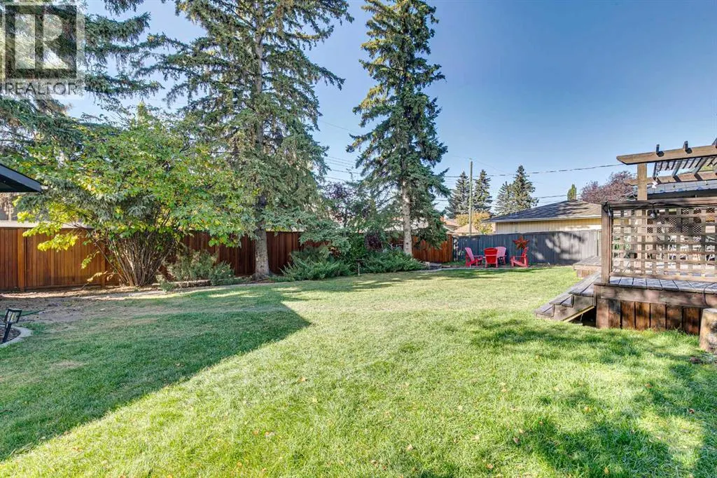 43 Lake Sundance Place SE