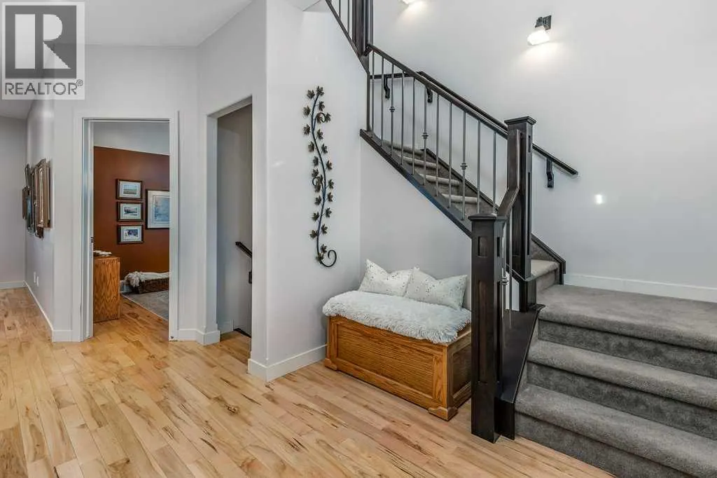 312 Crawford Close