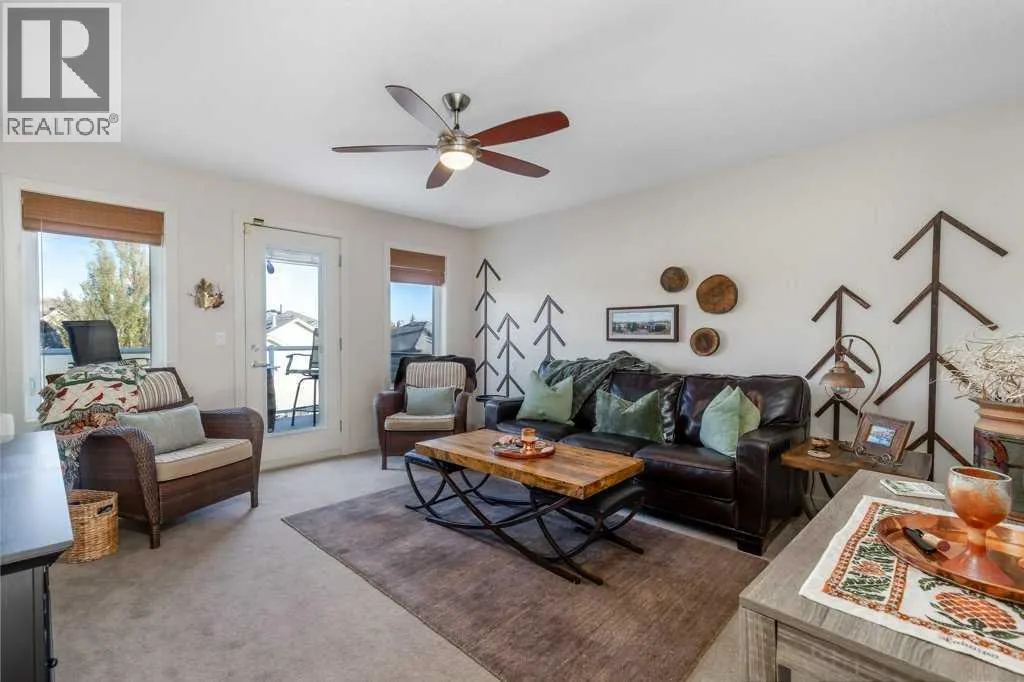 312 Crawford Close
