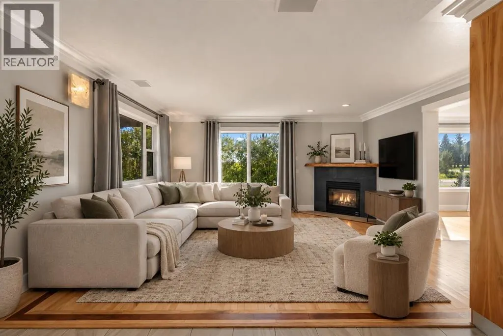 707 East Lakeview Road