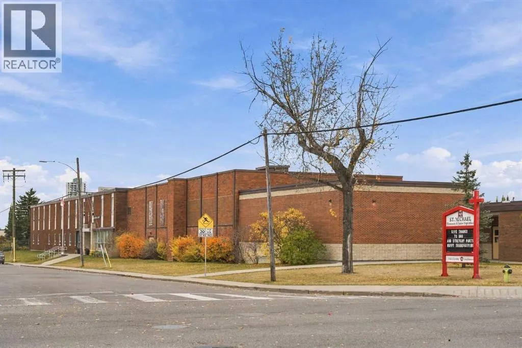 101, 550 Westwood Drive SW