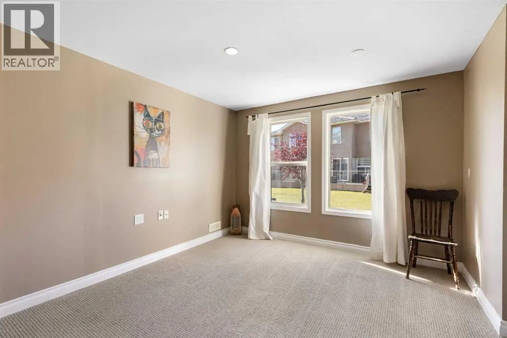 11 Royal Crest Court NW
