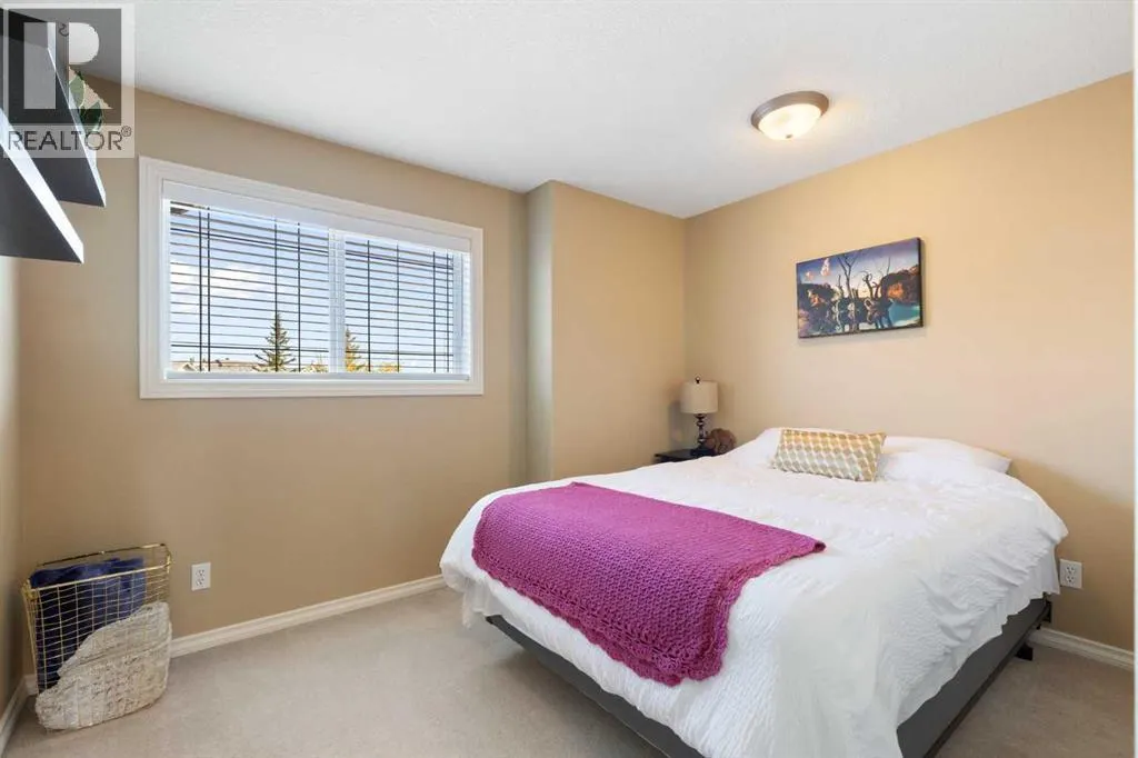 11 Royal Crest Court NW