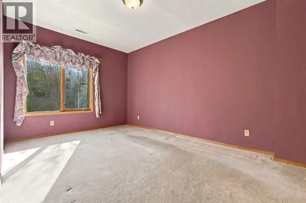 51 Edgebrook Circle NW