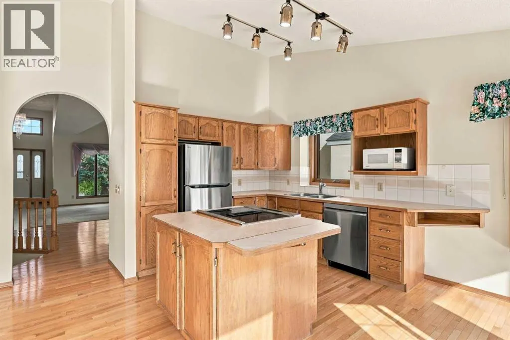 51 Edgebrook Circle NW
