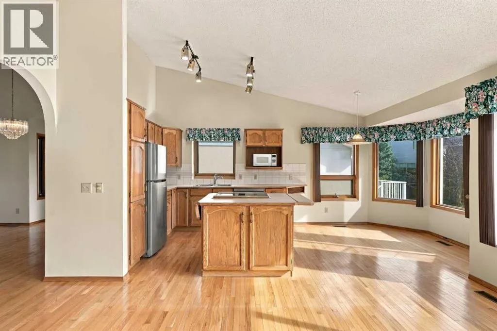 51 Edgebrook Circle NW