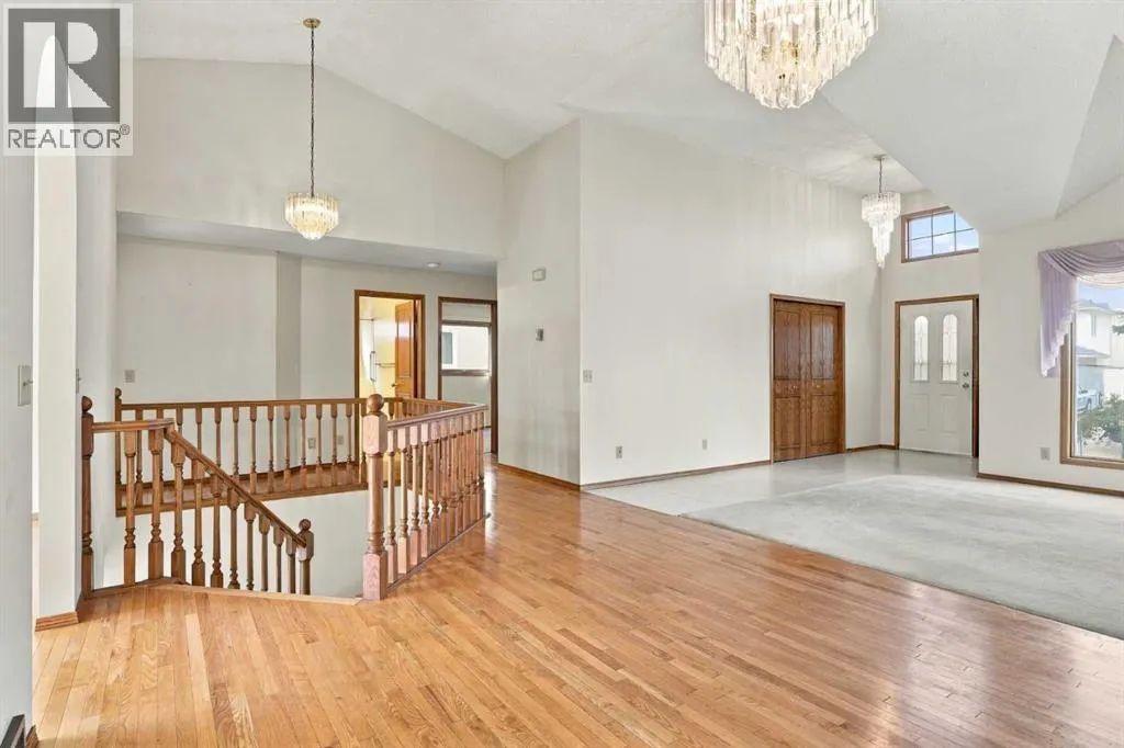 51 Edgebrook Circle NW