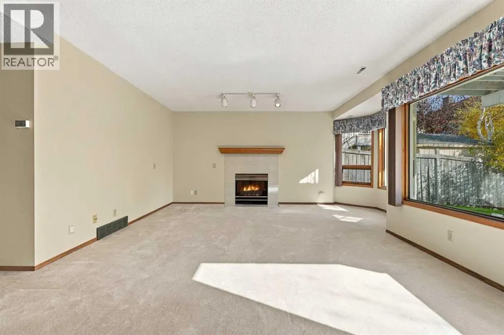 51 Edgebrook Circle NW