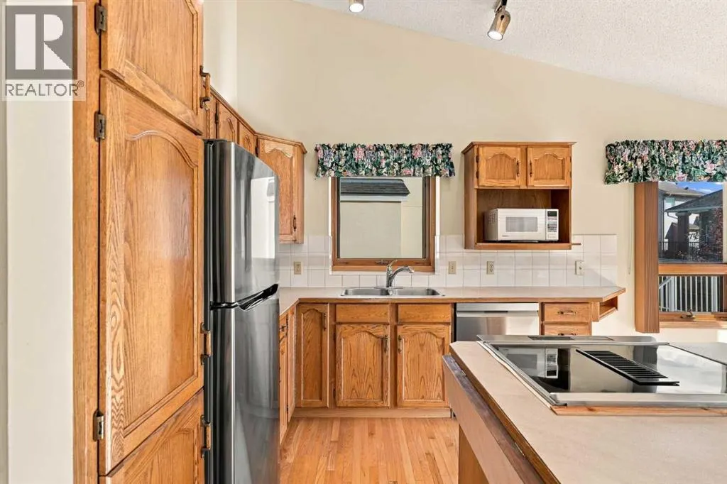 51 Edgebrook Circle NW