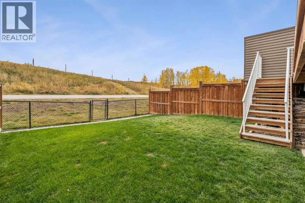 63 Fireside Crescent