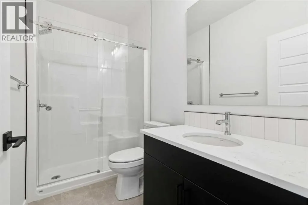 532 Buffaloberry Manor SE
