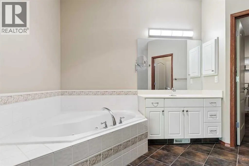 73 Hampstead Green NW