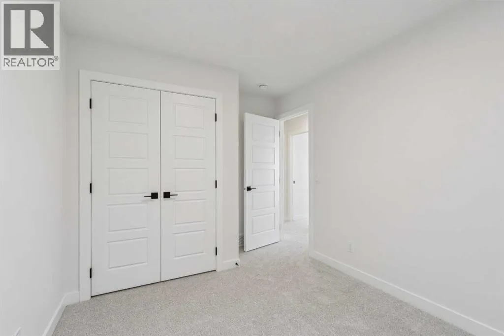 73 Sora Gardens SE