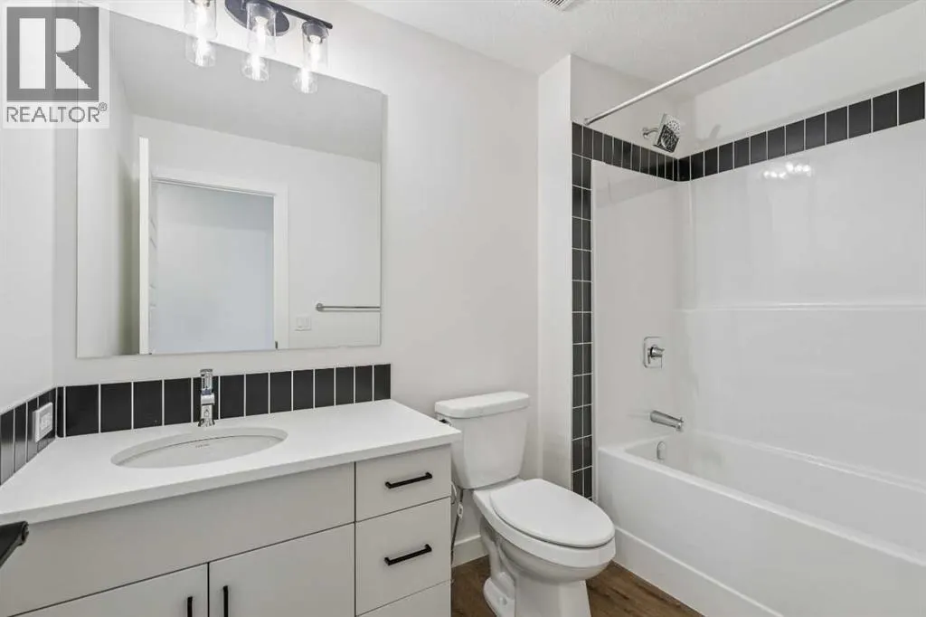 73 Sora Gardens SE