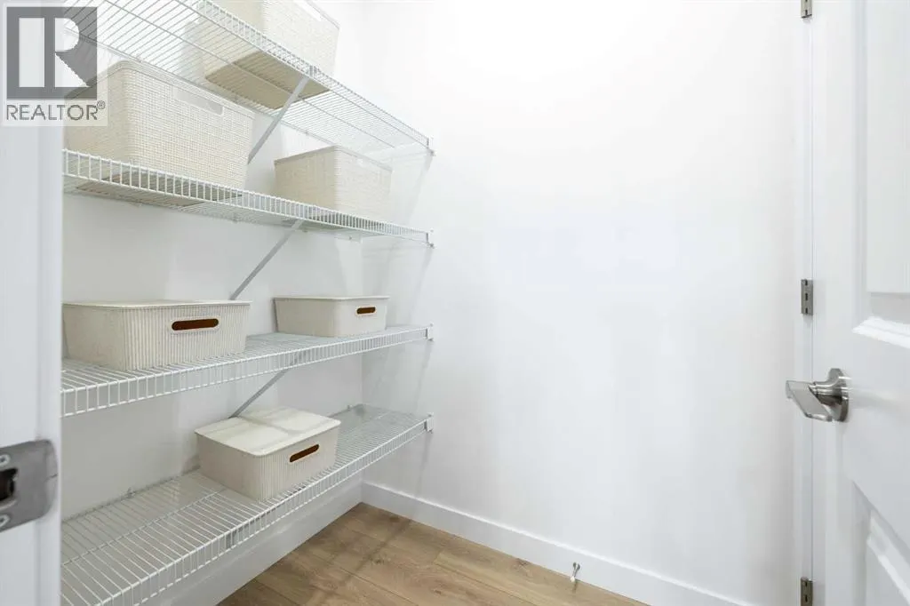 393 Sora Park SE
