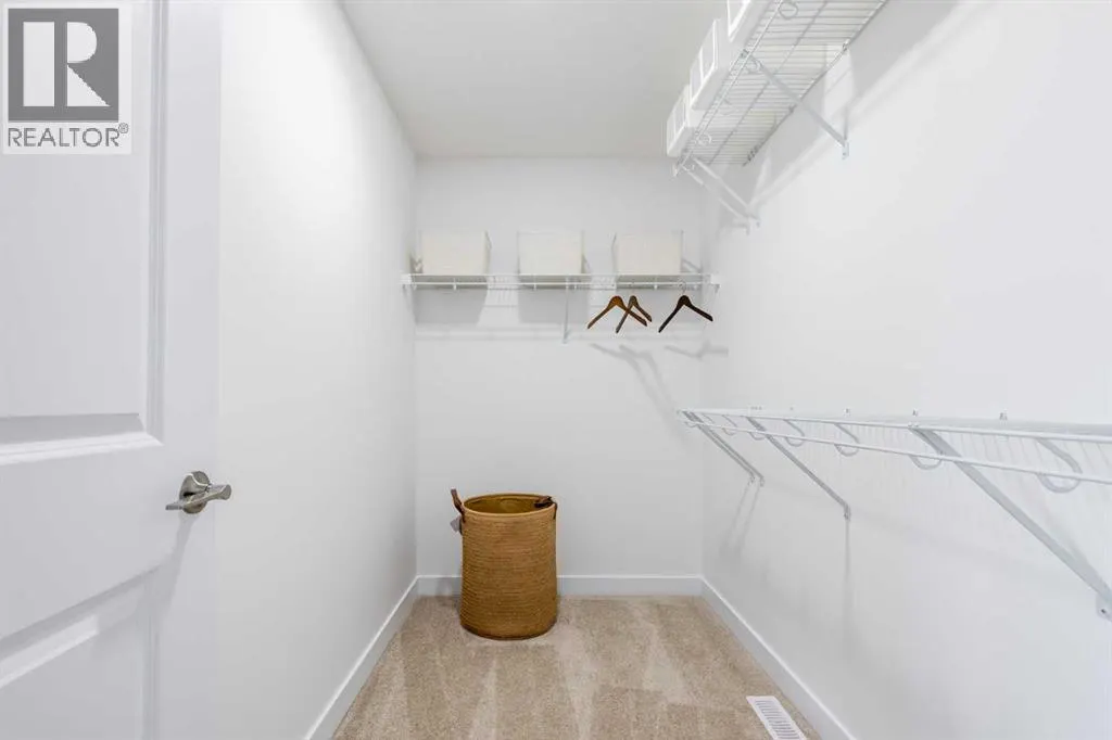 393 Sora Park SE