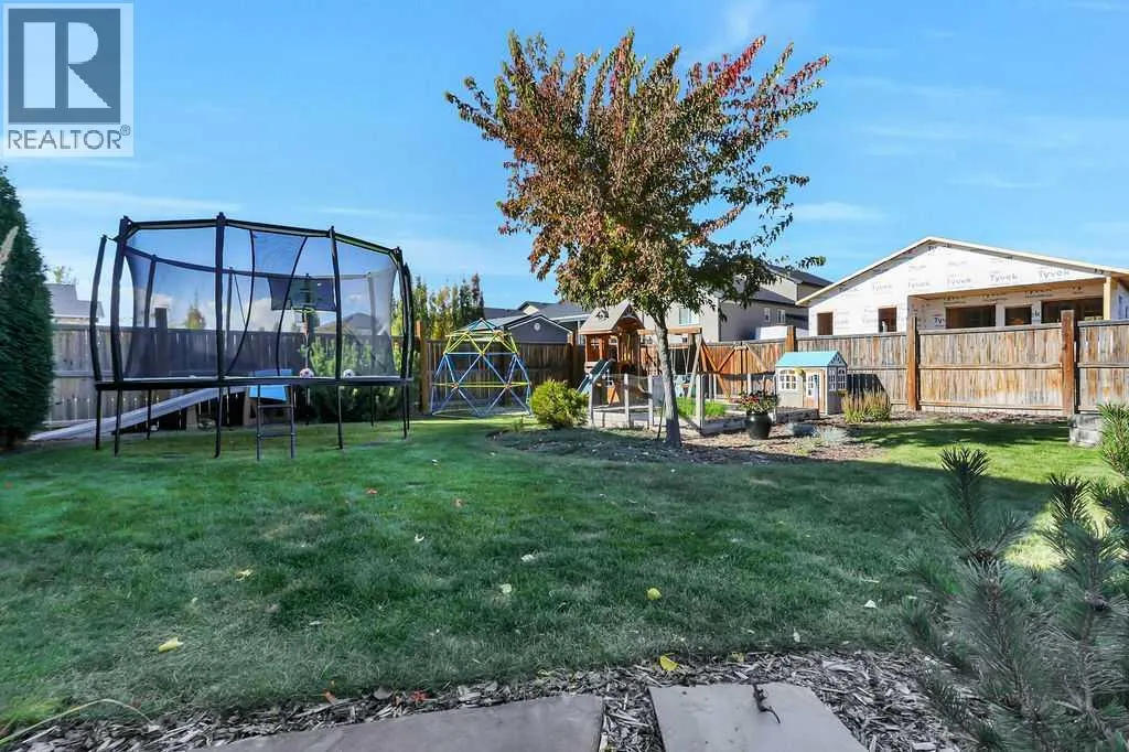 1 Cambridge Close