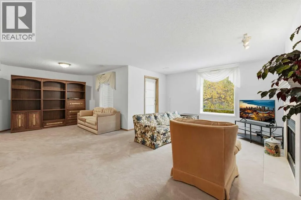 614 Sierra Madre Court SW