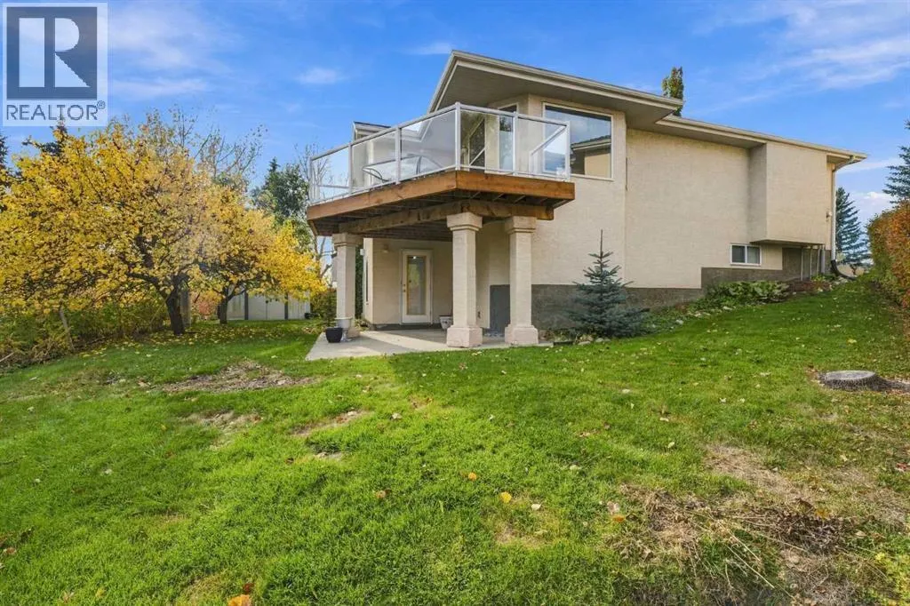 614 Sierra Madre Court SW