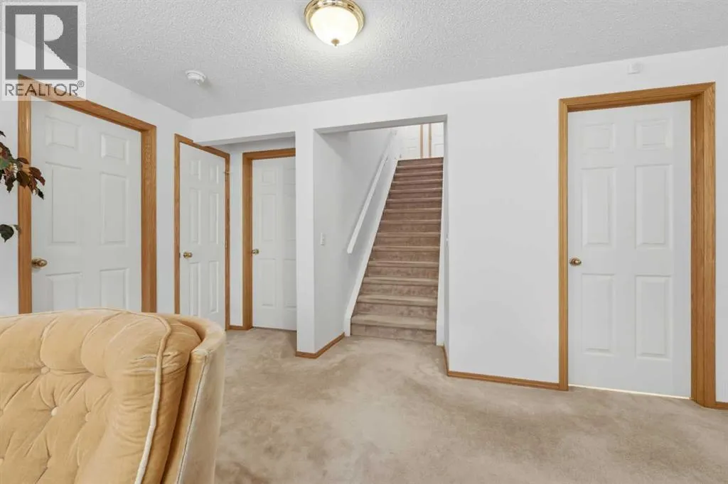 614 Sierra Madre Court SW